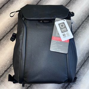 Peak Design 20 L Everyday V2 Black Backpack